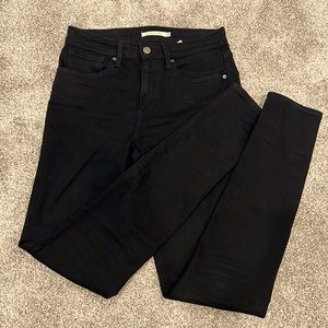 Levi’s 721 High Rise Skinny Jeans